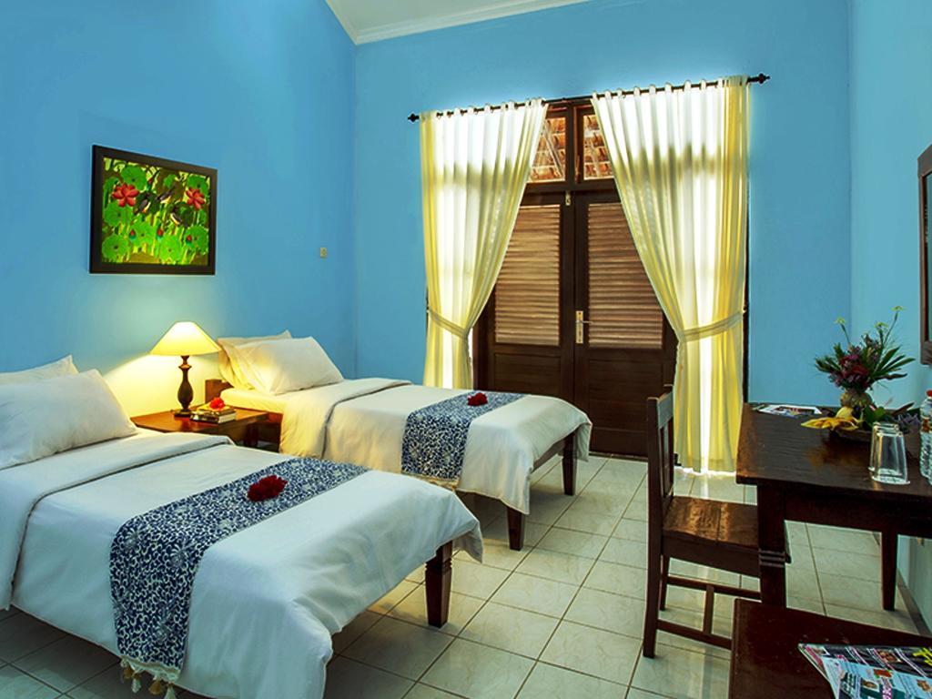 Margo Utomo Eco Resort Kalibaru Exteriör bild