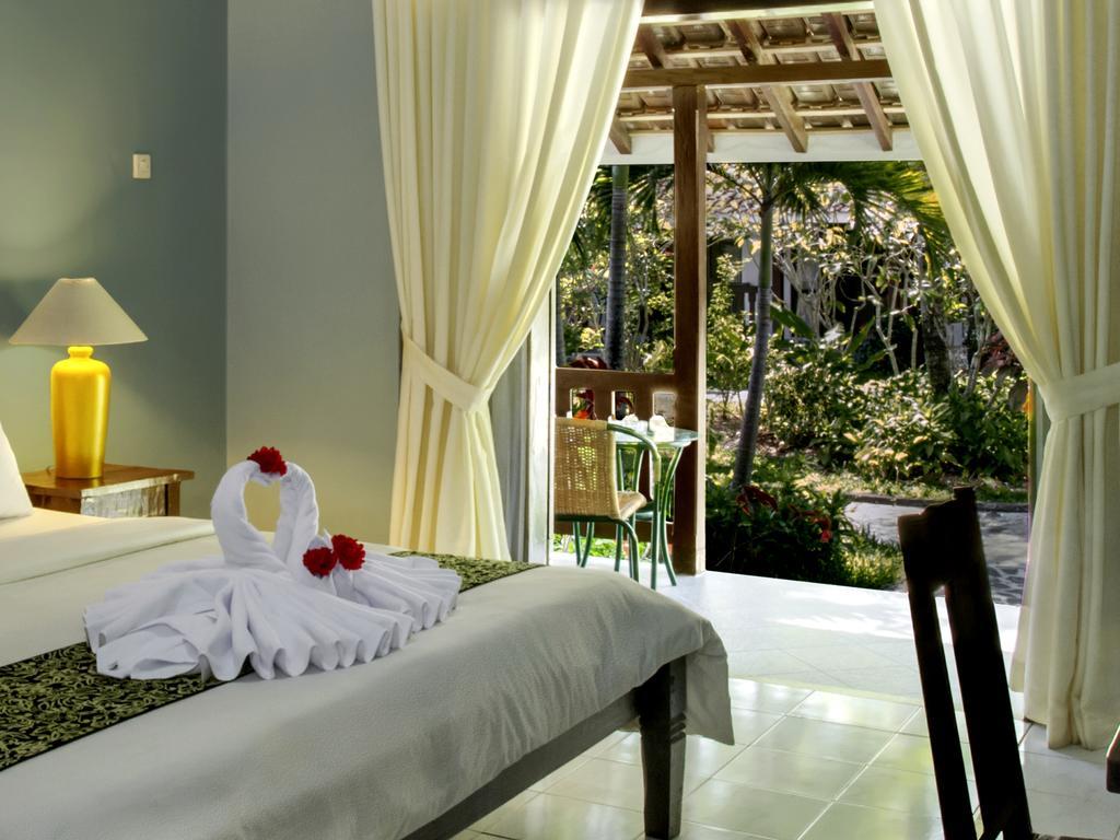 Margo Utomo Eco Resort Kalibaru Exteriör bild