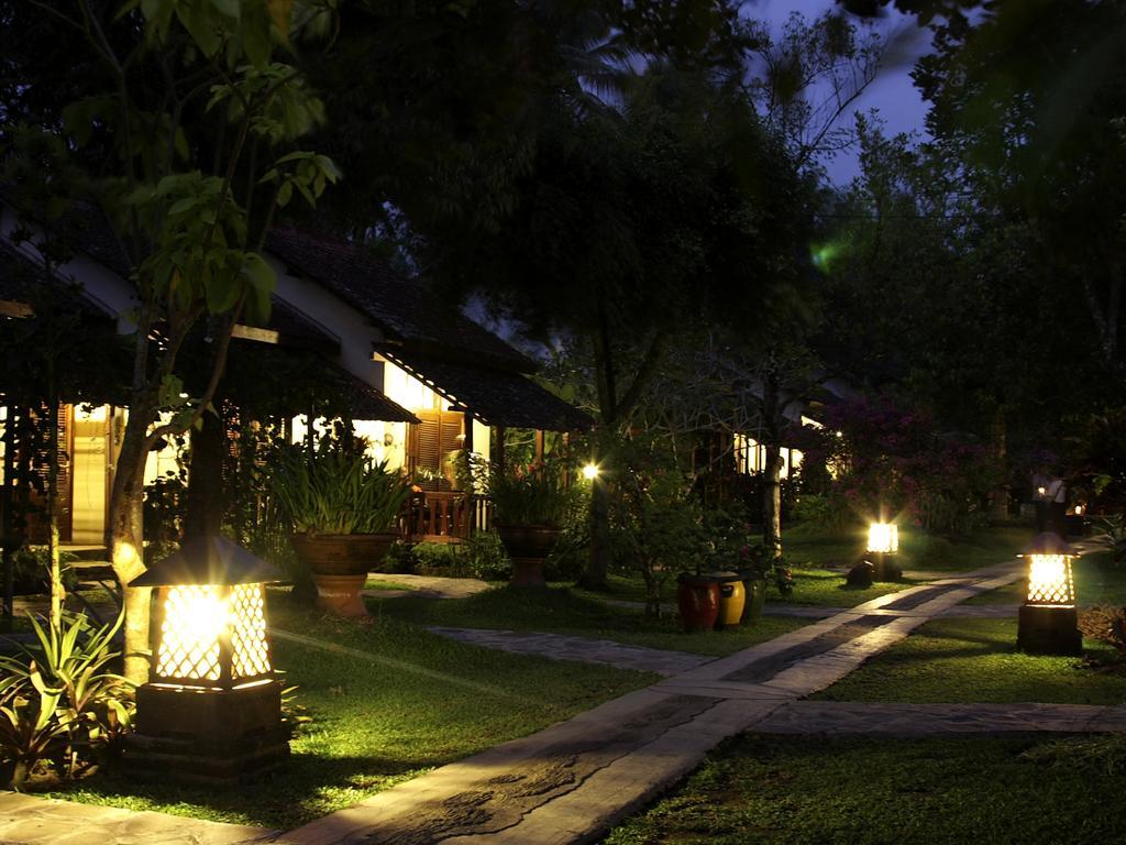 Margo Utomo Eco Resort Kalibaru Exteriör bild