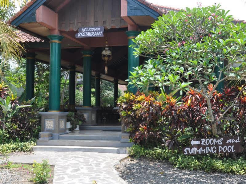 Margo Utomo Eco Resort Kalibaru Exteriör bild
